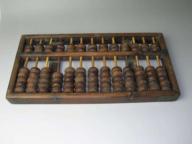 鐵算算盤一肖中特免費資料，揭秘彩票預測的秘密，揭秘彩票預測秘密，鐵算算盤一肖中特免費資料揭秘