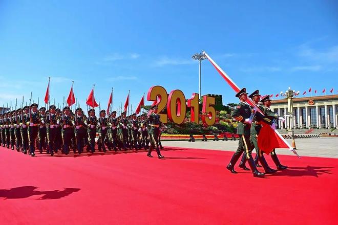 抗戰(zhàn)閱兵70周年視頻回顧，歷史記憶與時(shí)代力量，抗戰(zhàn)閱兵70周年視頻回顧，歷史記憶與時(shí)代力量的交匯
