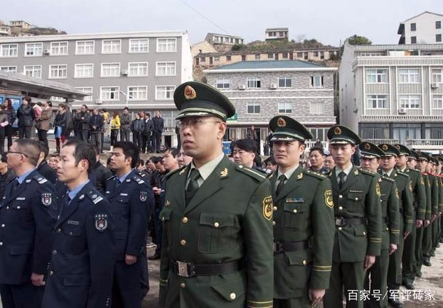 警備區(qū)權(quán)力詳解，究竟權(quán)力大小如何？，警備區(qū)權(quán)力深度解析，權(quán)力范圍與大小揭秘