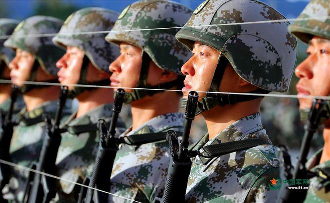 中國先進軍事力量，展現(xiàn)新時代的國防實力，中國先進軍事力量，展現(xiàn)新時代的國防風采
