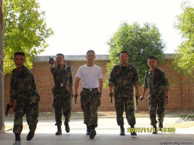 龍焱特種部隊(duì)大隊(duì)長(zhǎng)，英勇無(wú)畏的領(lǐng)袖與傳奇戰(zhàn)士的典范，龍焱特種部隊(duì)大隊(duì)長(zhǎng)，英勇無(wú)畏的領(lǐng)袖與戰(zhàn)士傳奇典范