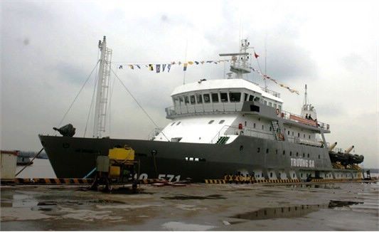 探索中國(guó)海軍的壯麗畫卷，571艦高清圖片展示，中國(guó)海軍壯麗畫卷揭秘，571艦高清圖片展示