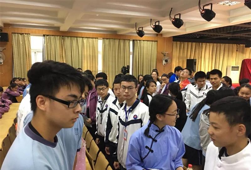 新澳門三中三6組免費(fèi)公開——探索與解析，澳門三中三最新6組數(shù)據(jù)解析與探索，免費(fèi)公開揭秘
