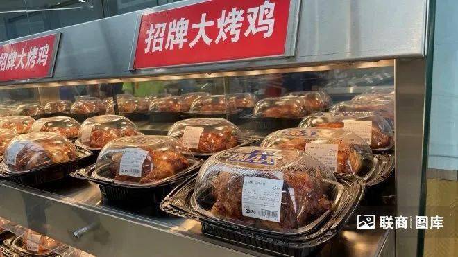 王中王493333中特馬特色，深度解析與探索，王中王彩票特色深度解析與探索，揭秘彩票背后的秘密