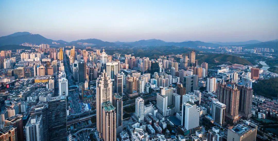 展望2025年，芳草地澳門資料網(wǎng)的發(fā)展與展望，2025年芳草地澳門資料網(wǎng)的發(fā)展展望