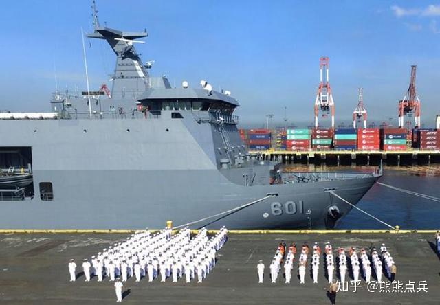 中國海軍節(jié)閱兵，展現(xiàn)中國力量的壯麗畫卷——紀念中國海軍節(jié)2022年盛大閱兵活動，中國海軍節(jié)盛大閱兵，展現(xiàn)力量與榮耀的壯麗畫卷 2022年紀念活動回顧