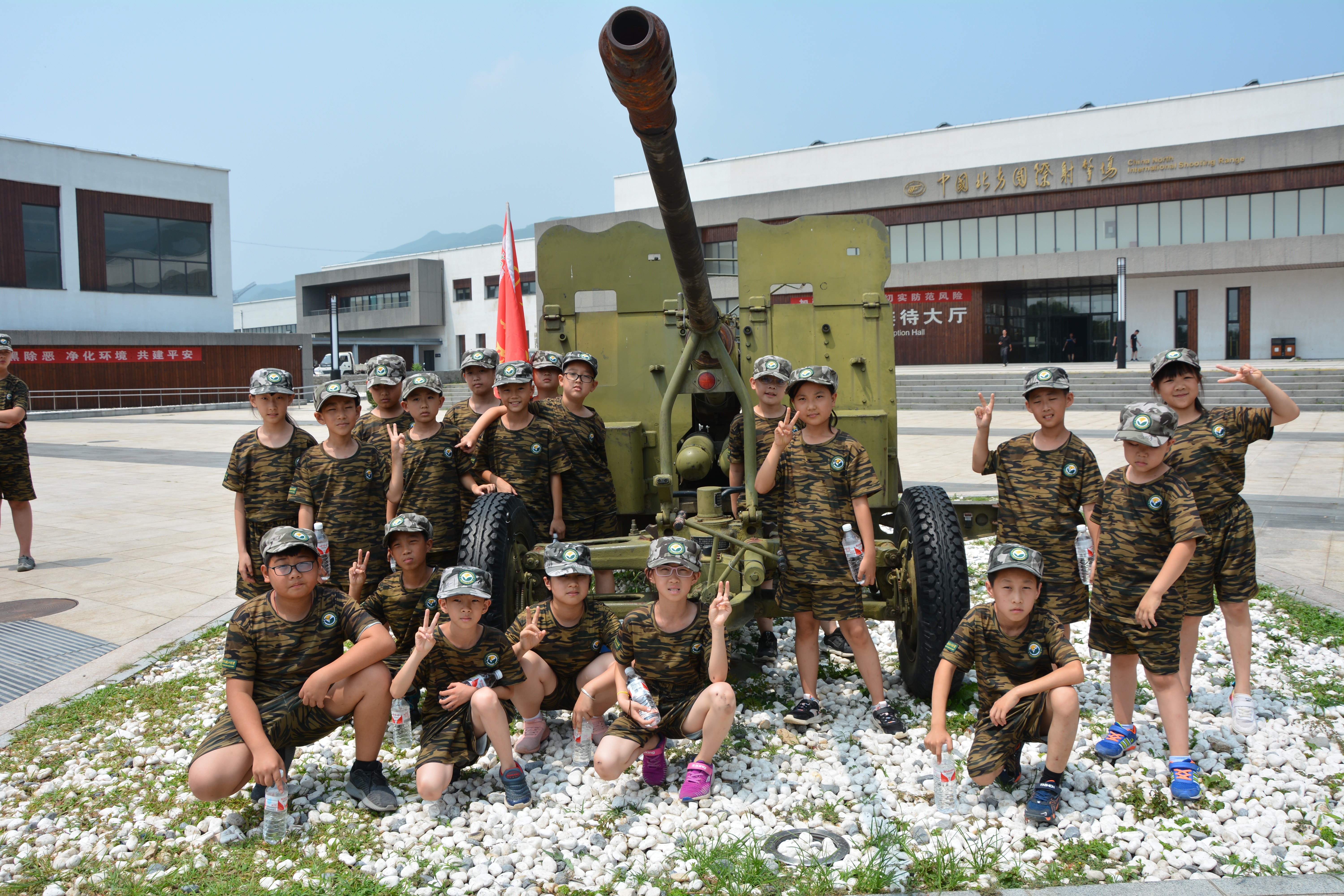軍事夏令營照片，展現(xiàn)熱血青春的力量與榮耀，軍事夏令營照片，熱血青春的力量與榮耀展現(xiàn)