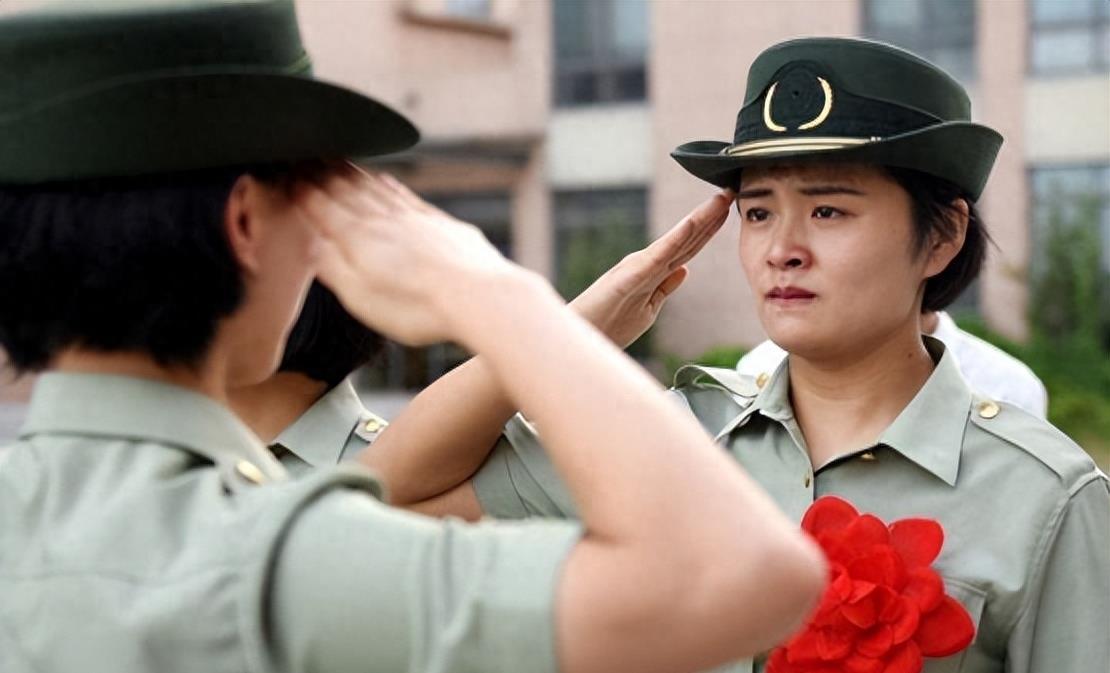 回顧歷史，重溫輝煌，1999年國慶閱兵式，回顧輝煌瞬間，1999年國慶閱兵式盛大回顧