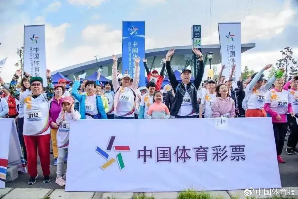 新澳門一碼一肖一特一中鳳凰體育彩票——探索彩票背后的秘密，新澳門彩票背后的秘密，一碼一肖一特一中與鳳凰體育彩票解析