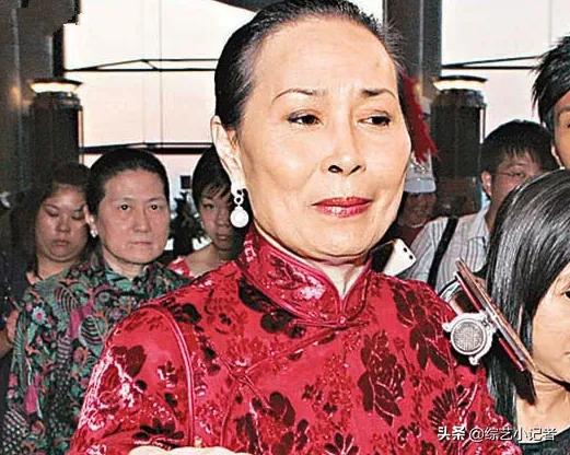 2004新澳門天天開好彩大全正版——全面解析與回顧，澳門彩票解析與回顧，2004年天天好彩正版大全