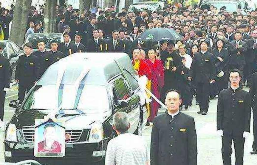 澳門六開彩開獎結(jié)果資料查詢最新，全面解析與實時更新，澳門六開彩最新開獎結(jié)果資料解析與實時更新