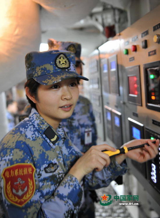 遼寧艦上的女兵角色與職責(zé)解析，遼寧艦上的女兵角色與職責(zé)探討