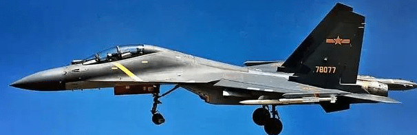殲11、殲15與殲16，三代戰(zhàn)機(jī)身不一樣，展現(xiàn)中國航空工業(yè)的輝煌成就，殲11、殲15與殲16，展現(xiàn)中國航空工業(yè)的輝煌成就，三代戰(zhàn)機(jī)身的獨(dú)特風(fēng)采