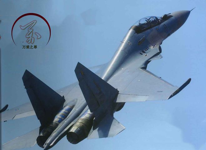 殲16與陣風，誰更勝一籌？深度解析兩款戰(zhàn)斗機的優(yōu)勢與特點，殲16與陣風，戰(zhàn)斗機優(yōu)勢與特點深度解析，誰更勝一籌？