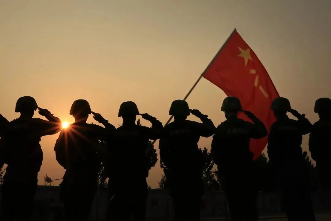 八一軍旗圖片，歷史、象征與榮耀，八一軍旗，歷史象征與榮耀的展現(xiàn)