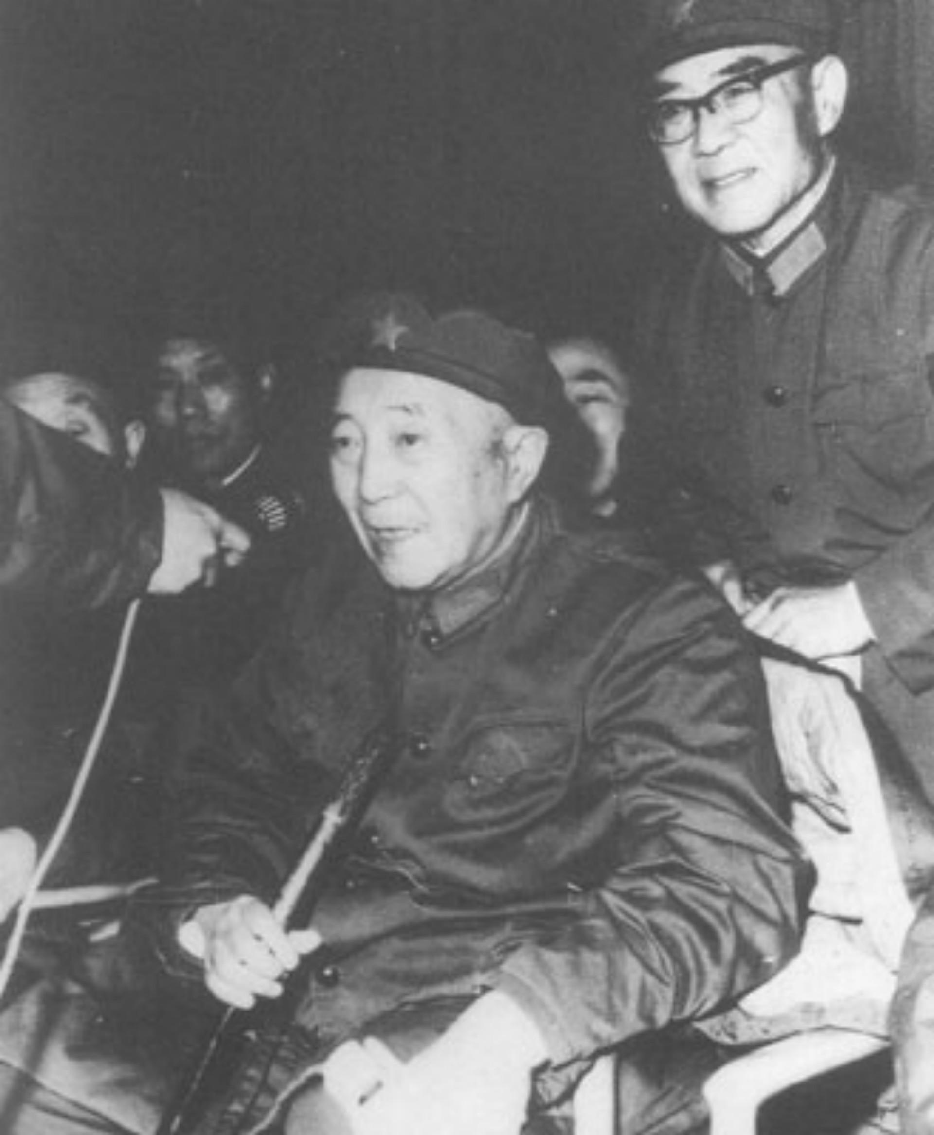 海外軍事網(wǎng)，全球軍事動(dòng)態(tài)的聚焦點(diǎn)，全球軍事動(dòng)態(tài)焦點(diǎn)，海外軍事網(wǎng)深度解析