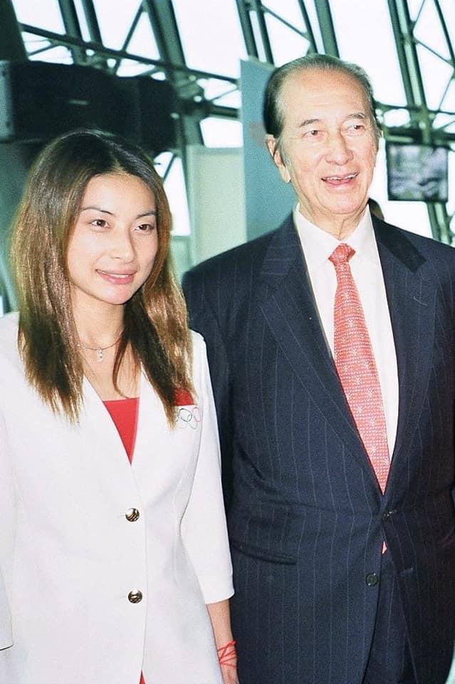 2004新澳門(mén)天天開(kāi)好彩大全正版——經(jīng)典回顧與彩票策略，2004新澳門(mén)天天開(kāi)好彩經(jīng)典回顧與彩票策略指南