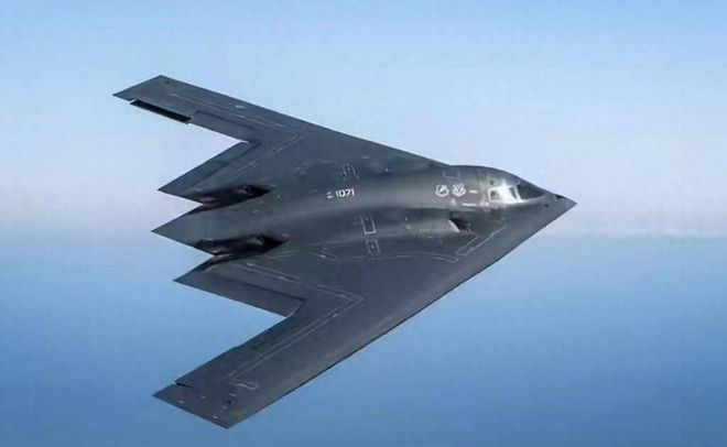 轟20即將亮相，全新一代隱形戰(zhàn)略轟炸機引領時代潮流，轟-20亮相在即，全新隱形戰(zhàn)略轟炸機引領時代風潮