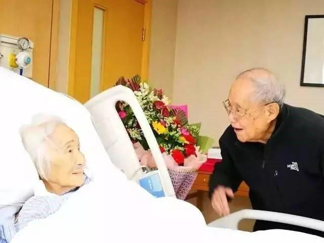 錢學(xué)森，傳奇科學(xué)家的卓越成就與無法衡量的級別，錢學(xué)森，卓越傳奇科學(xué)家的杰出成就與無法估量的價值