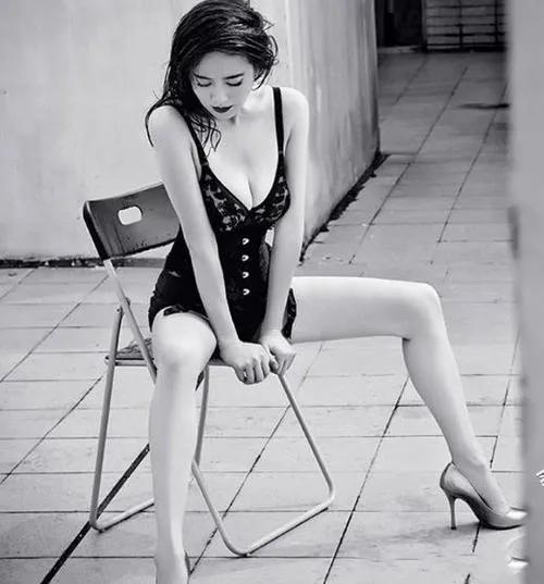 左小青現(xiàn)任丈夫介紹，揭秘他的背景與成就，左小青現(xiàn)任丈夫背景與成就大揭秘